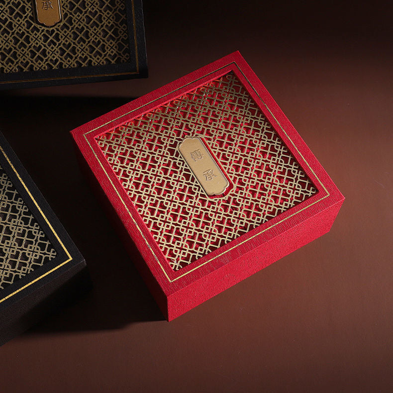 Ancient Hollow High-grade Jade Wenwan Gift Box